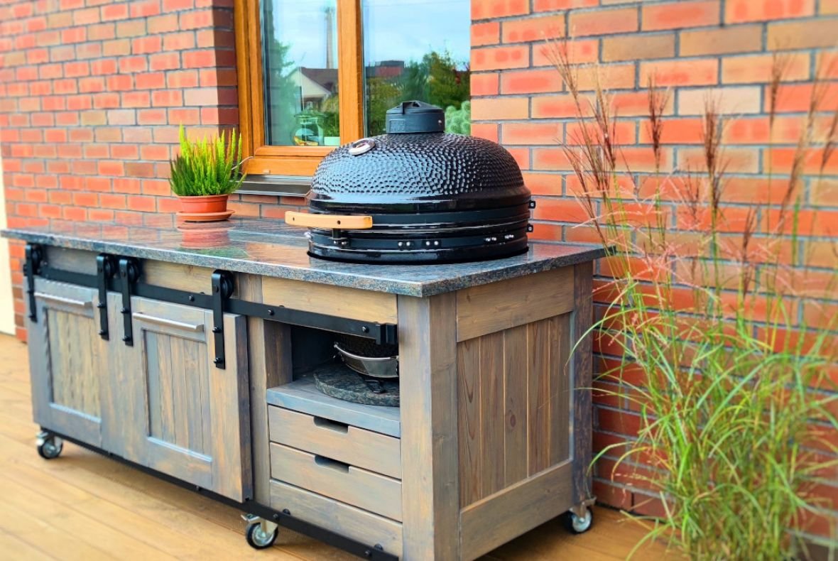 Granite stone table top with an opening for „Kamado“ barbecue